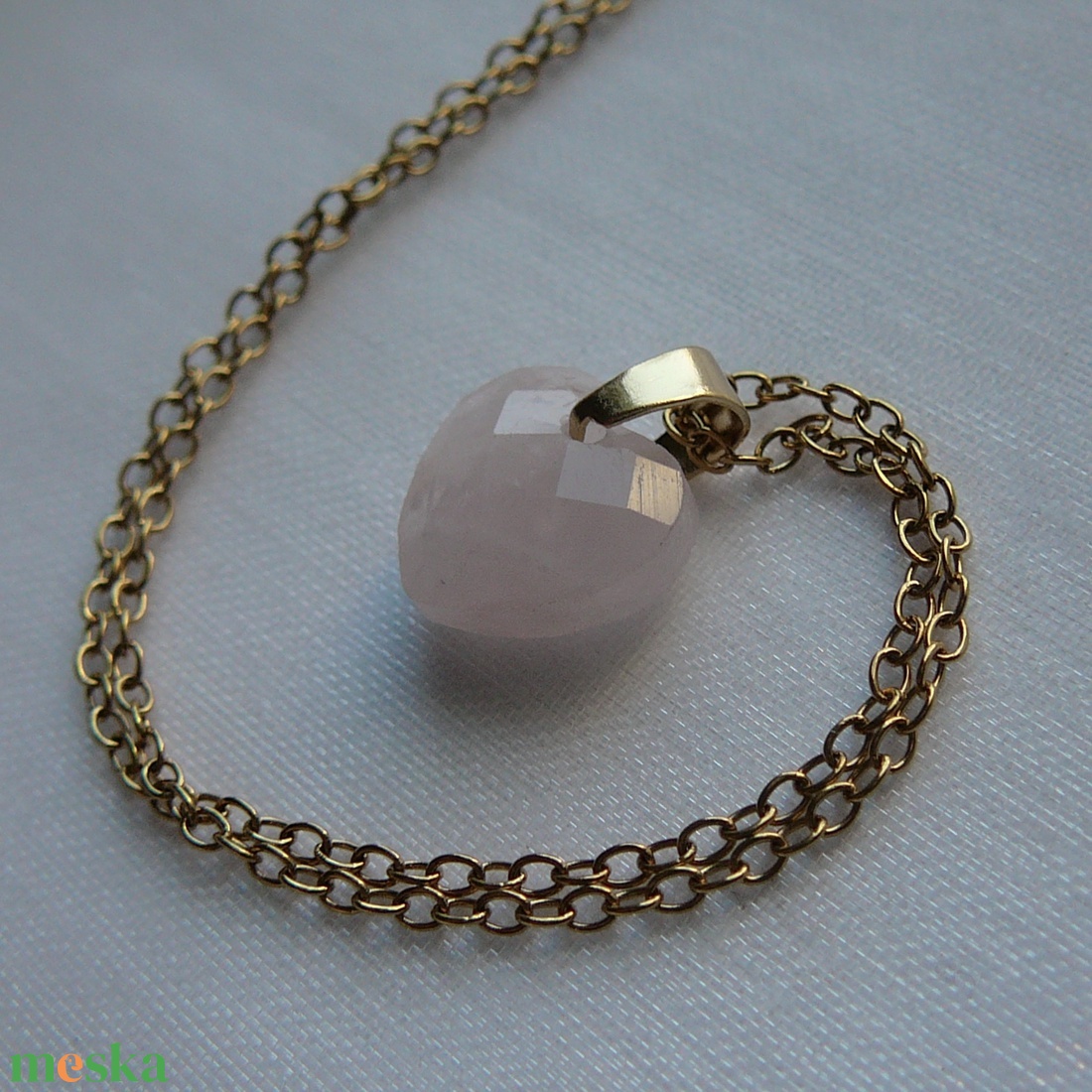 Rózsakvarc szív medálos nyaklánc - ékszer - nyaklánc - medálos nyaklánc - Meska.hu
