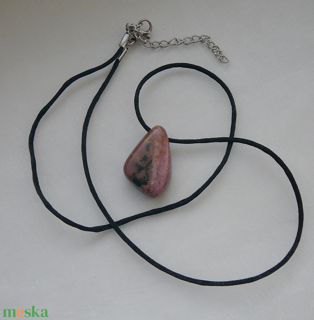 Rodonit medálos nyaklánc - ékszer - nyaklánc - medálos nyaklánc - Meska.hu