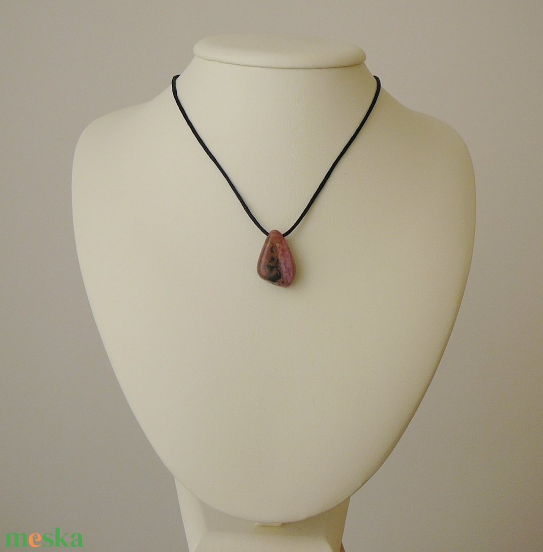 Rodonit medálos nyaklánc - ékszer - nyaklánc - medálos nyaklánc - Meska.hu