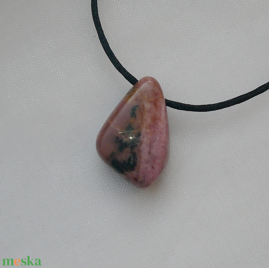 Rodonit medálos nyaklánc - ékszer - nyaklánc - medálos nyaklánc - Meska.hu