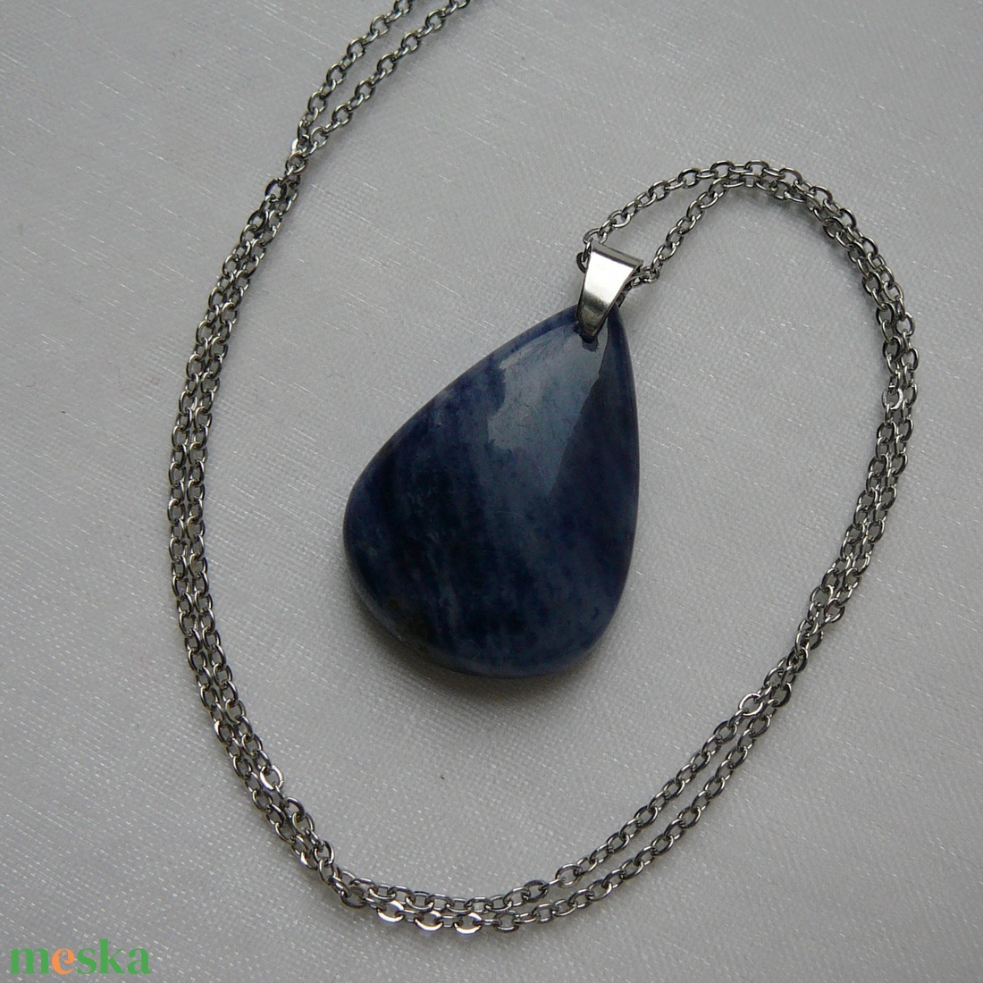 Szodalit medálos nyaklánc - ékszer - nyaklánc - medálos nyaklánc - Meska.hu