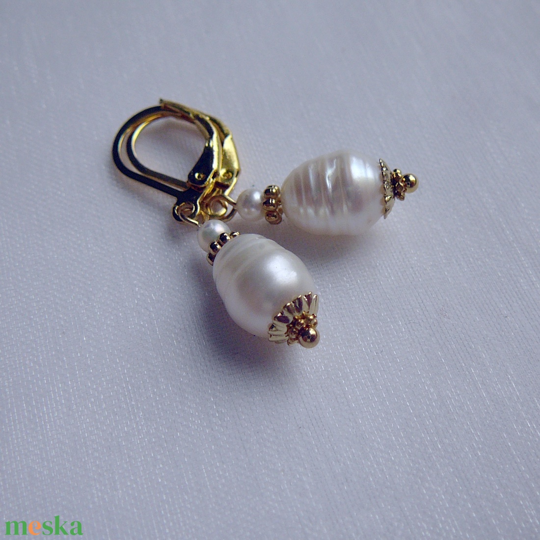 Folyami gyöngy fülbevaló - ékszer - fülbevaló - lógó fülbevaló - Meska.hu