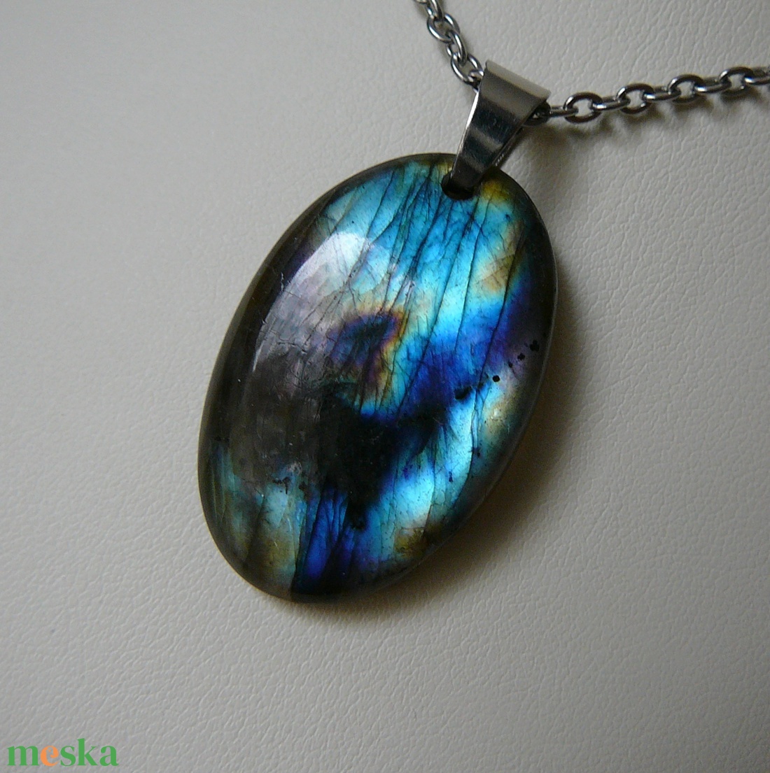 Labradorit medálos nyaklánc - ékszer - nyaklánc - medál - Meska.hu