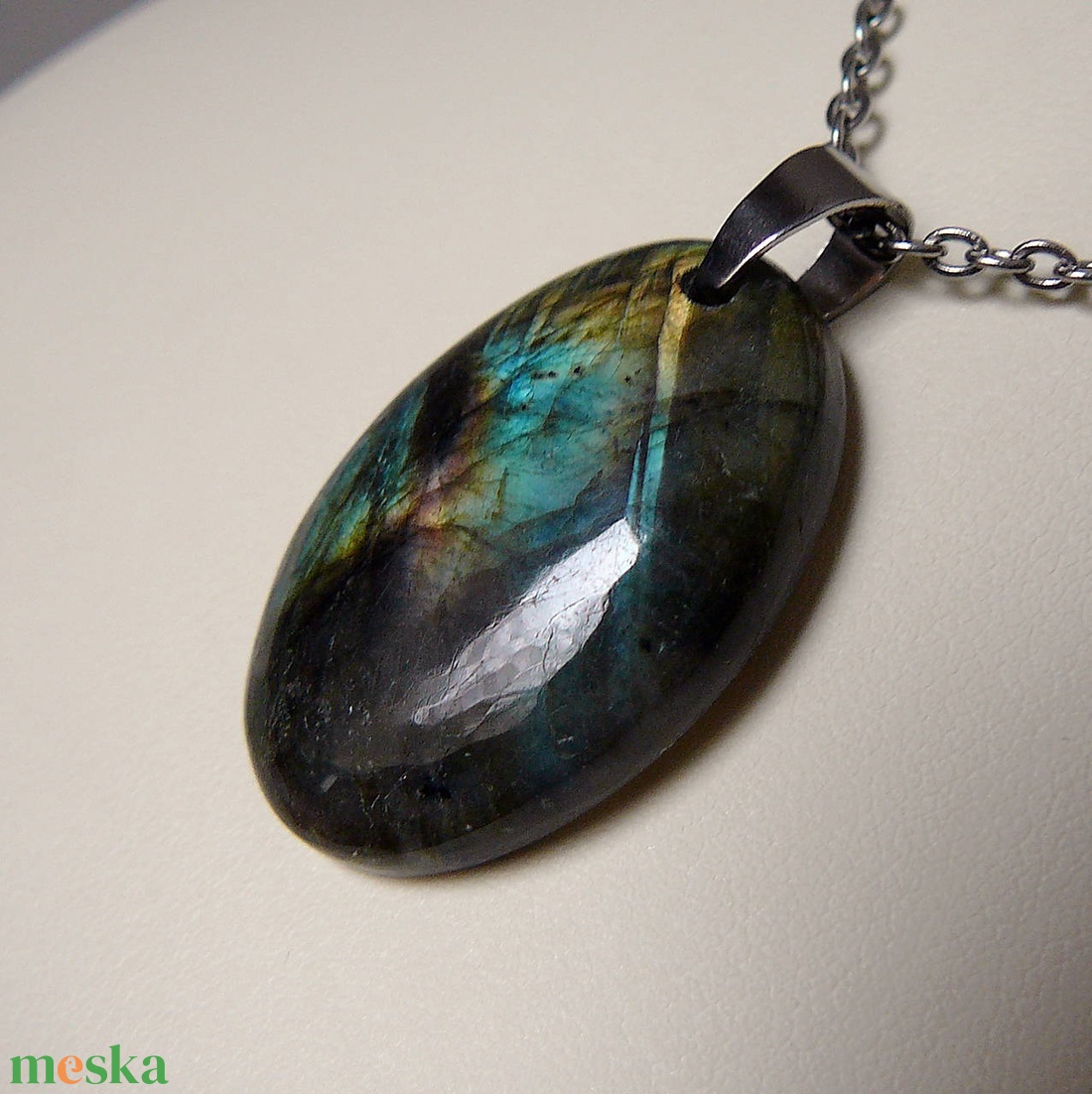 Labradorit medálos nyaklánc - ékszer - nyaklánc - medál - Meska.hu