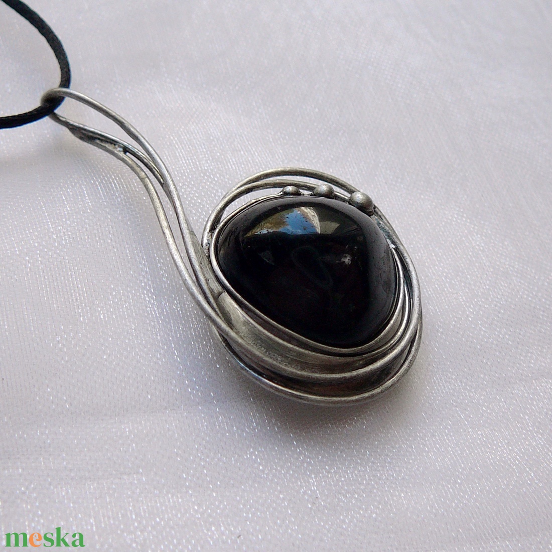 Fekete turmalin medál - ékszer - nyaklánc - medálos nyaklánc - Meska.hu
