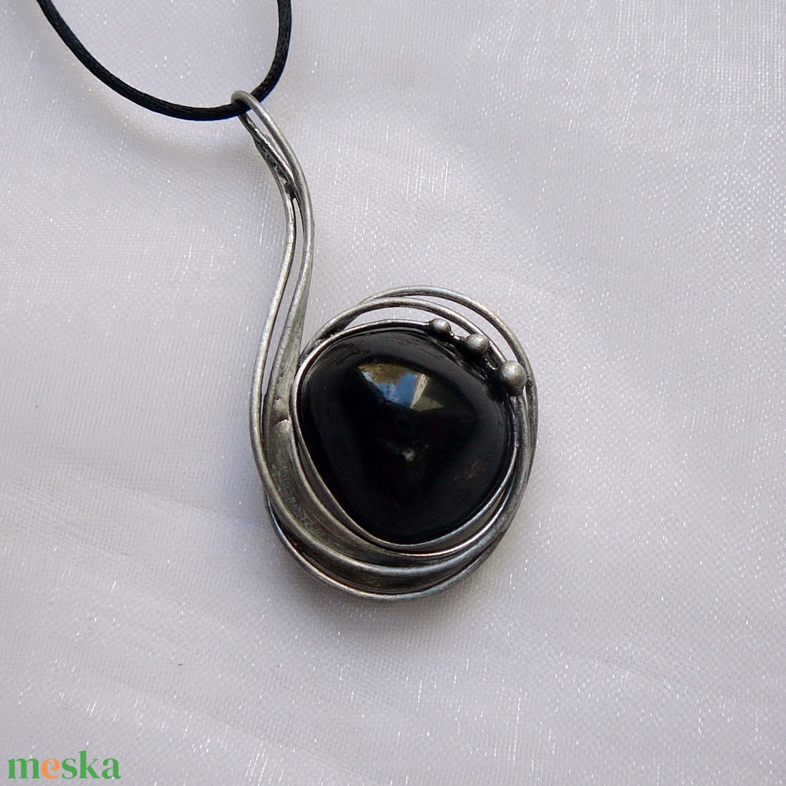 Fekete turmalin medál - ékszer - nyaklánc - medálos nyaklánc - Meska.hu