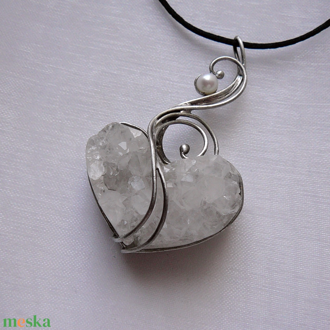 Hegyikristály geóda szív medál - ékszer - nyaklánc - medálos nyaklánc - Meska.hu