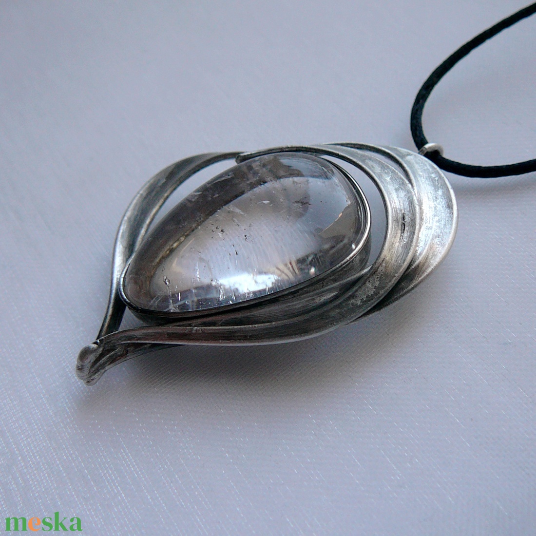 Hegyikristály szív medál - ékszer - nyaklánc - medálos nyaklánc - Meska.hu