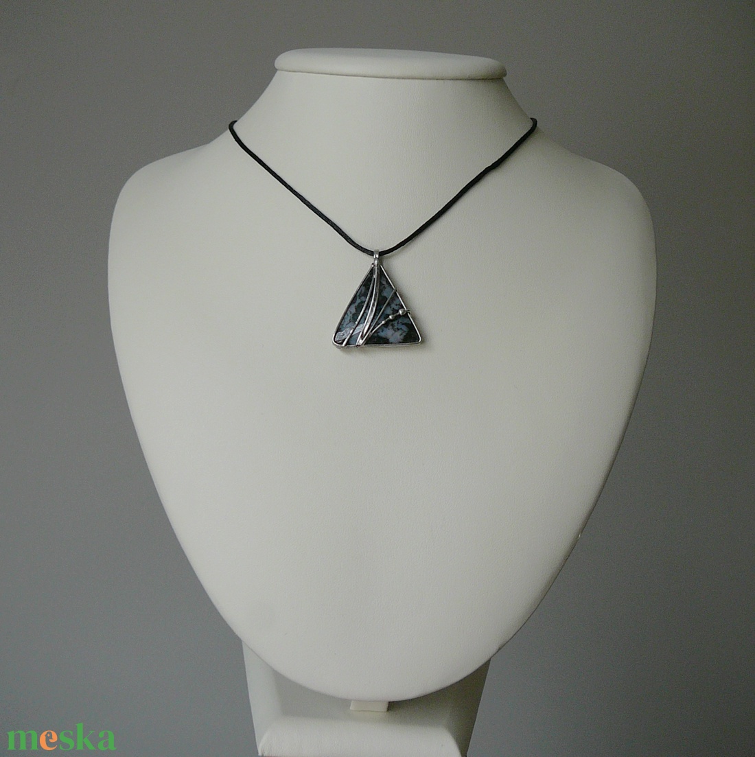 Indigo gabbro medál - ékszer - nyaklánc - medálos nyaklánc - Meska.hu