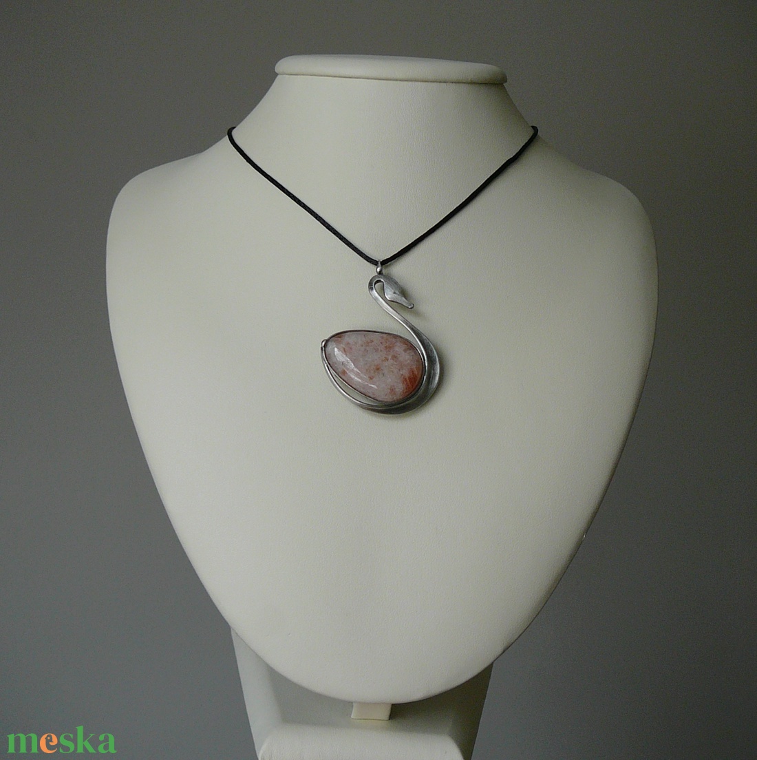 Napkő hattyú medál - ékszer - nyaklánc - medálos nyaklánc - Meska.hu