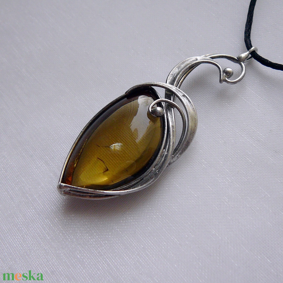 Füstkvarc  medál - ékszer - nyaklánc - medálos nyaklánc - Meska.hu
