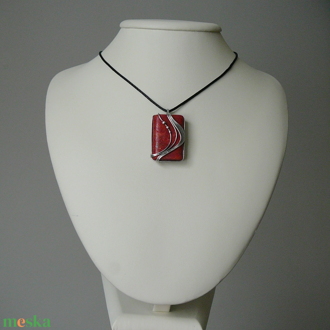 Vörös korall medál - ékszer - nyaklánc - medálos nyaklánc - Meska.hu