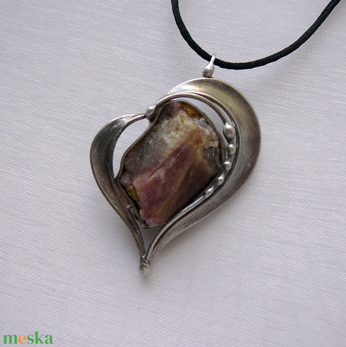 Rubellit szív medál - ékszer - nyaklánc - medálos nyaklánc - Meska.hu