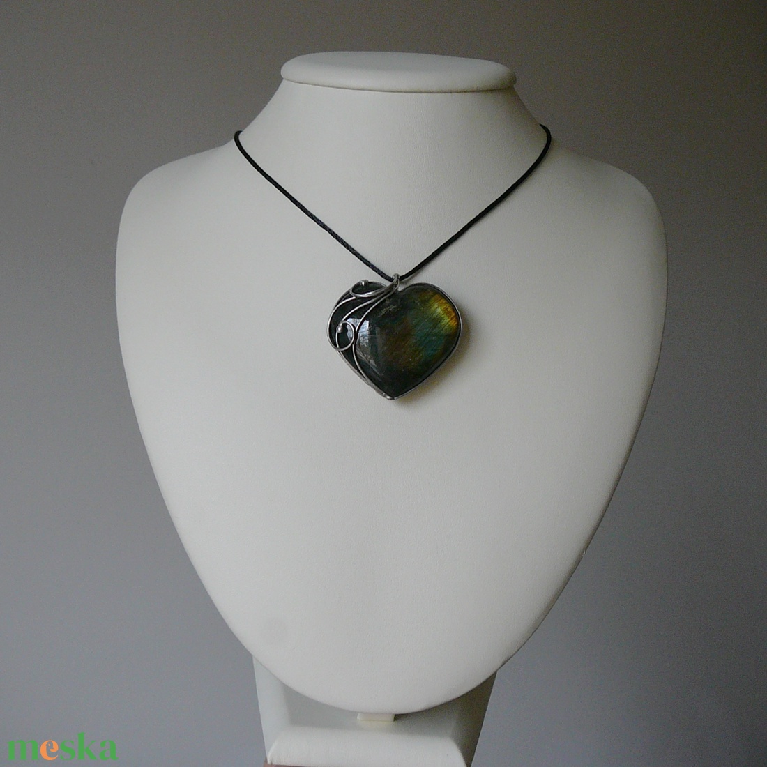 Labradorit medál - ékszer - nyaklánc - medál - Meska.hu