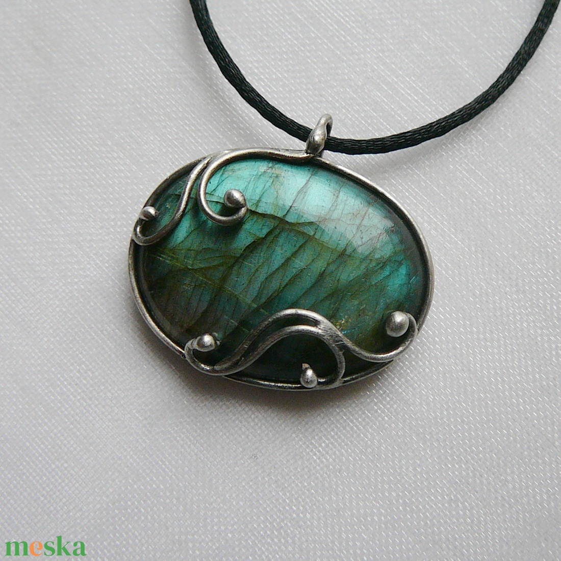 Labradorit medál - ékszer - nyaklánc - medál - Meska.hu