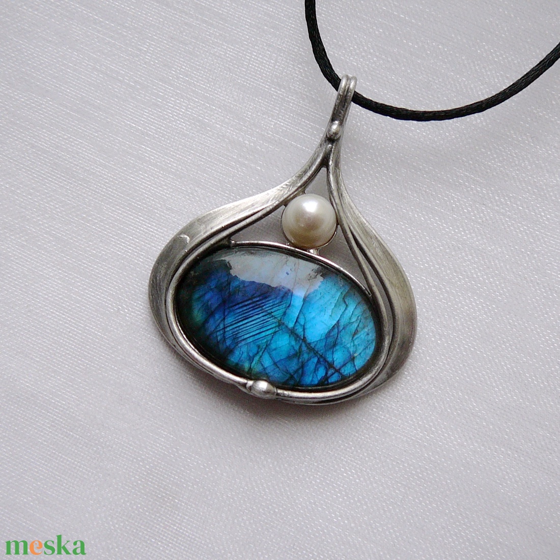 Labradorit medál - ékszer - nyaklánc - medál - Meska.hu