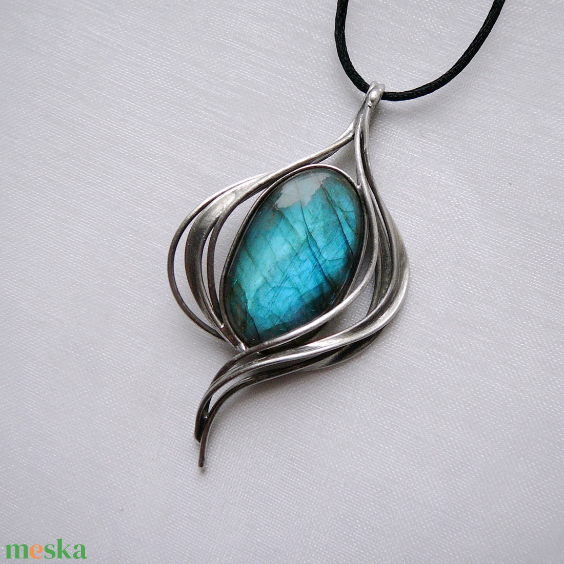 Labradorit medál - ékszer - nyaklánc - medál - Meska.hu