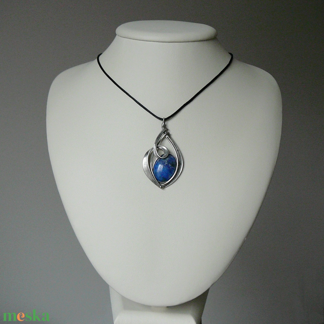 Lápisz lazuli medál - ékszer - nyaklánc - medálos nyaklánc - Meska.hu