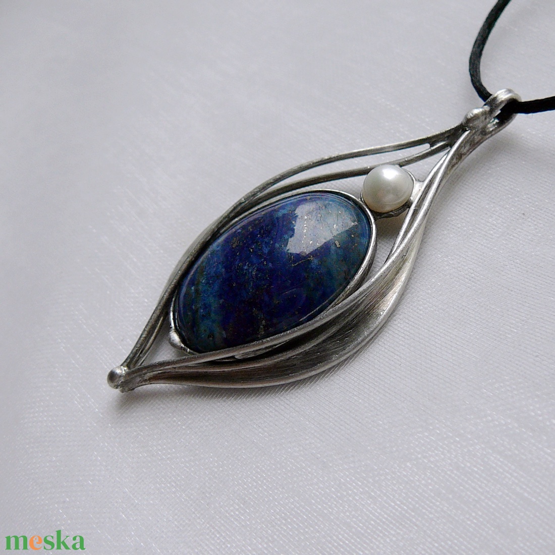Lápisz lazuli medál - ékszer - nyaklánc - medálos nyaklánc - Meska.hu