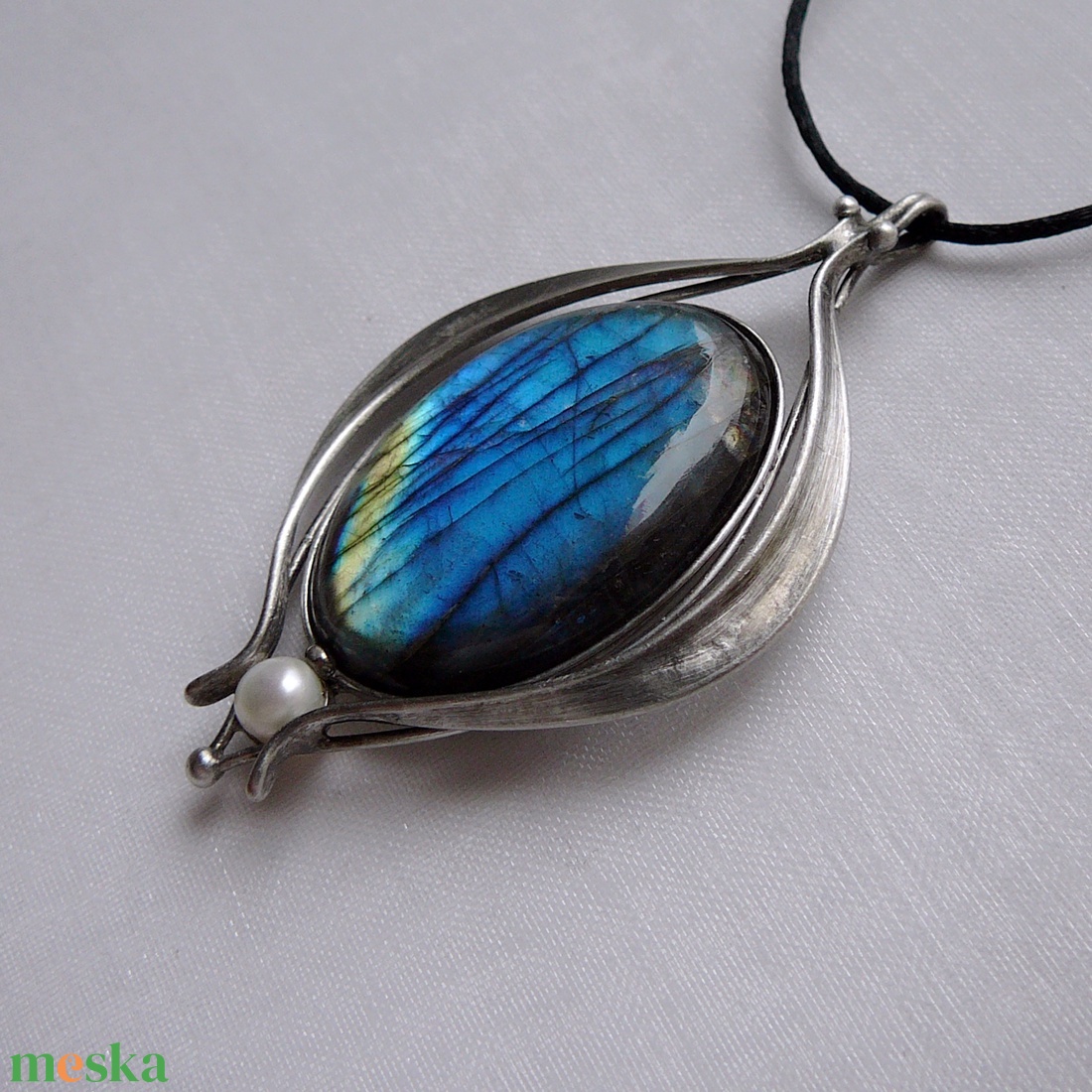 Labradorit medál - ékszer - nyaklánc - medál - Meska.hu