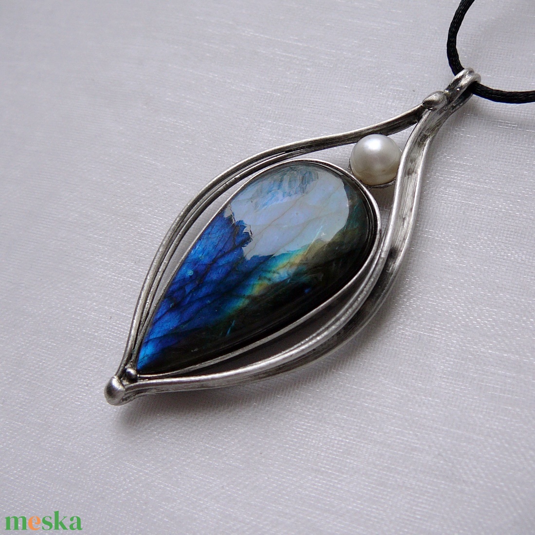 Labradorit medál - ékszer - nyaklánc - medál - Meska.hu