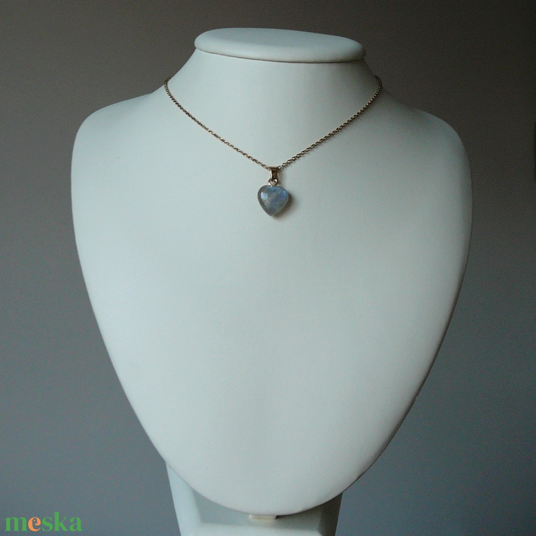Labradorit szív medálos nyaklánc - ékszer - nyaklánc - medál - Meska.hu