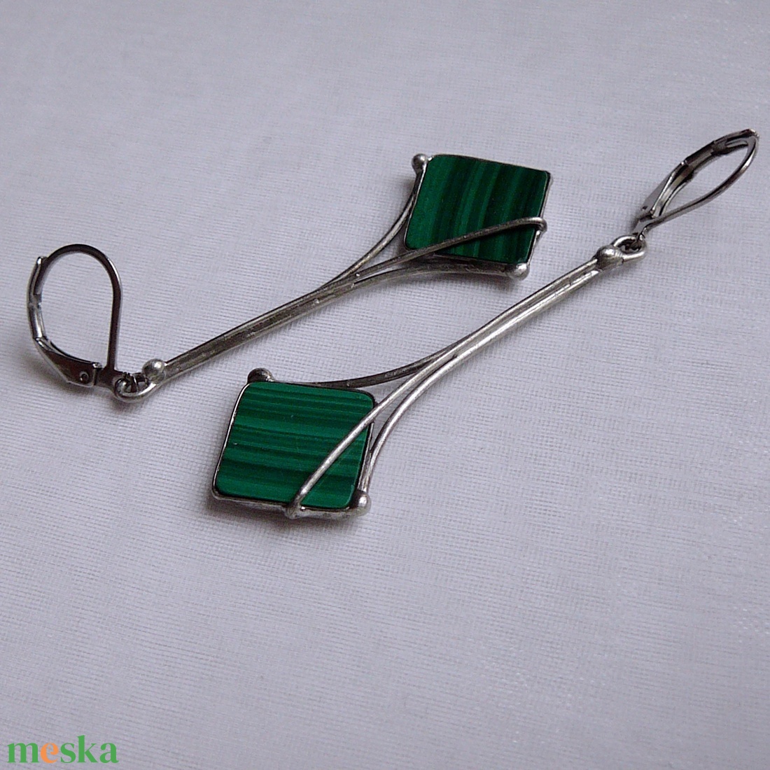 Malachit fülbevaló - ékszer - fülbevaló - lógó fülbevaló - Meska.hu
