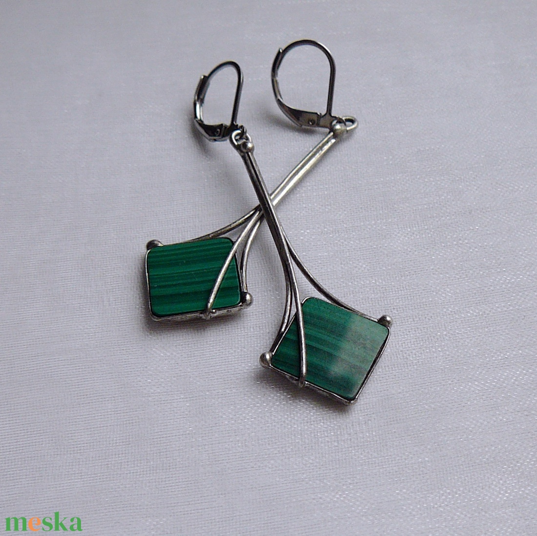 Malachit fülbevaló - ékszer - fülbevaló - lógó fülbevaló - Meska.hu
