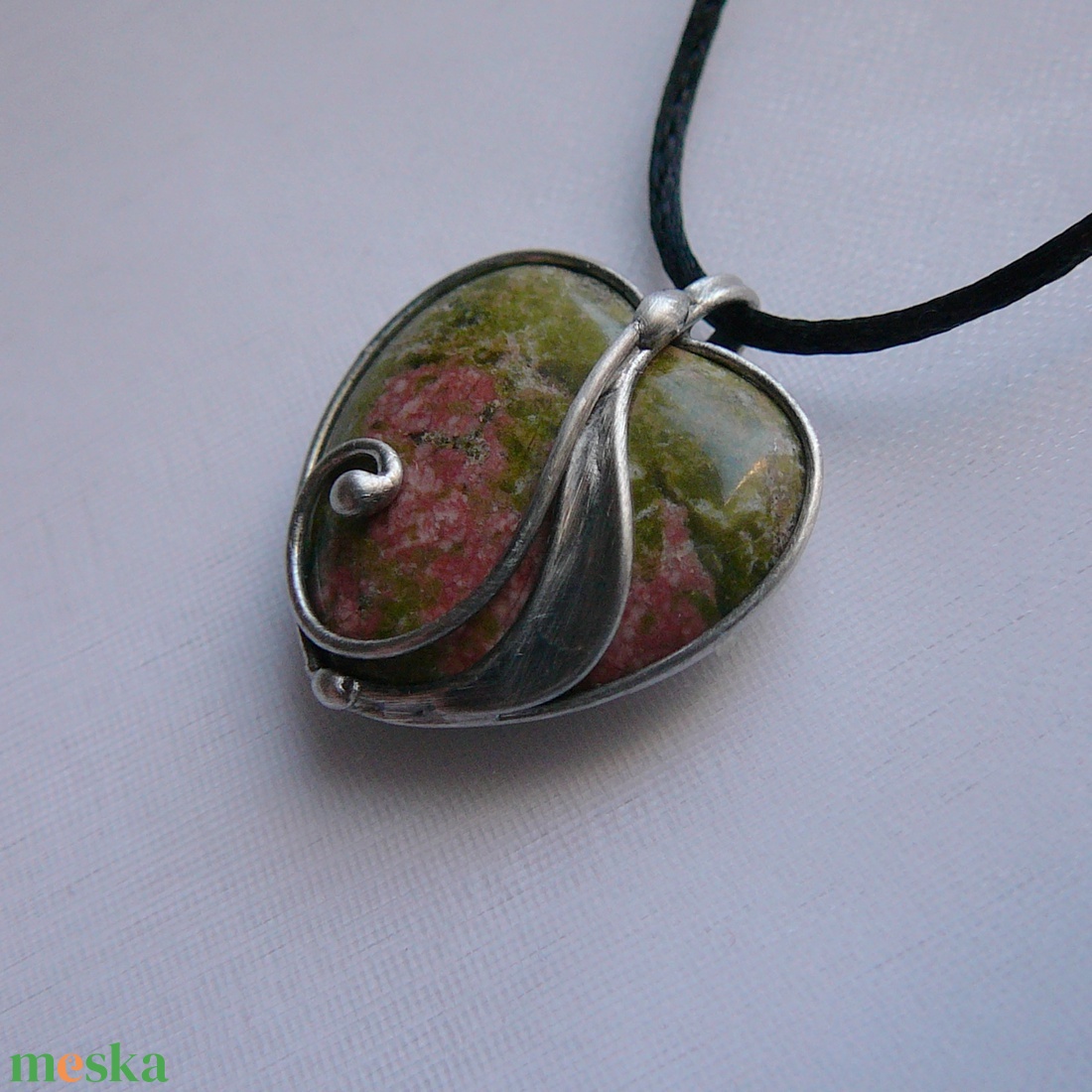 Unakit mini szív medál - ékszer - nyaklánc - medál - Meska.hu