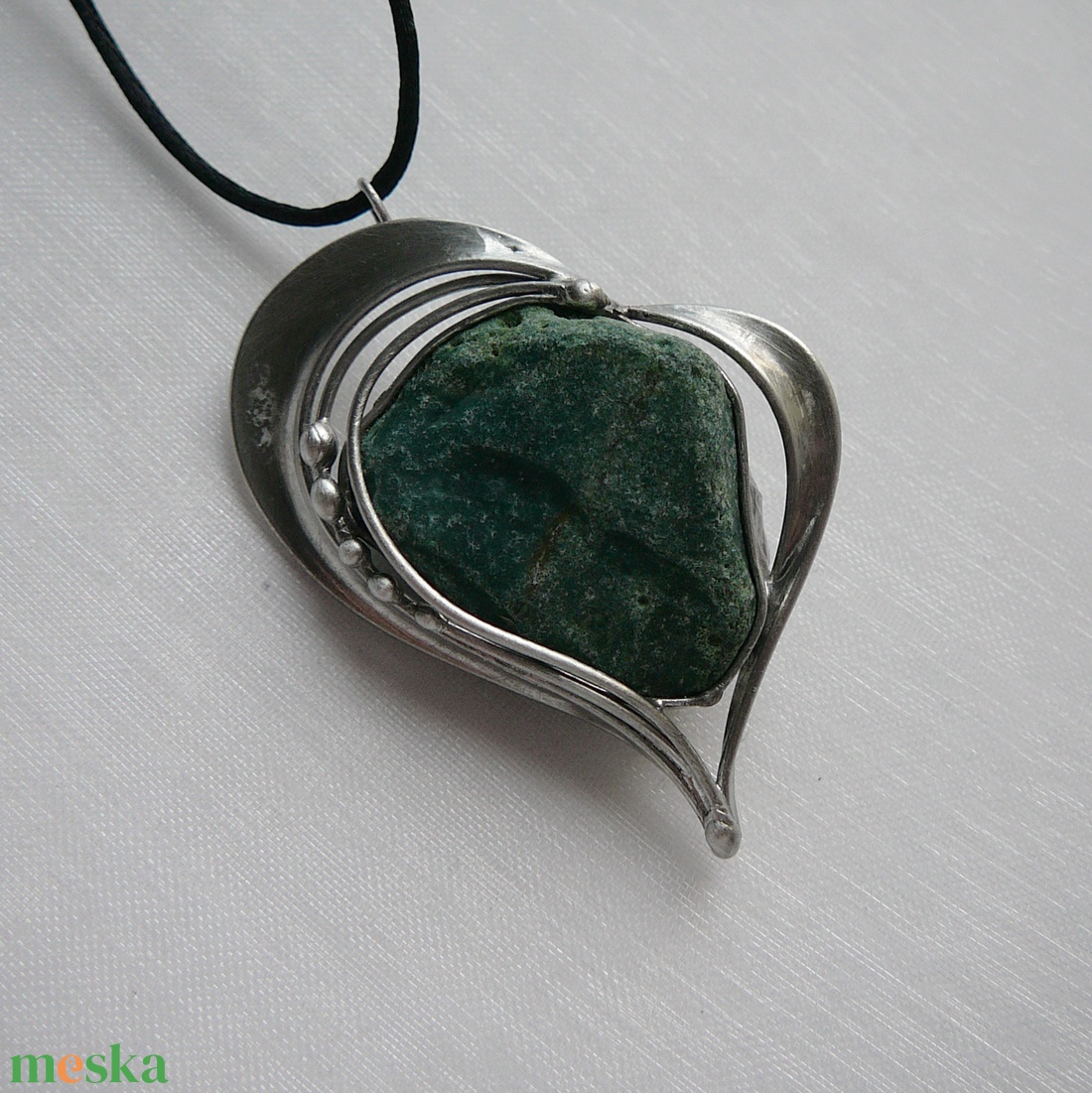 Heliotróp szív medál - ékszer - nyaklánc - medálos nyaklánc - Meska.hu