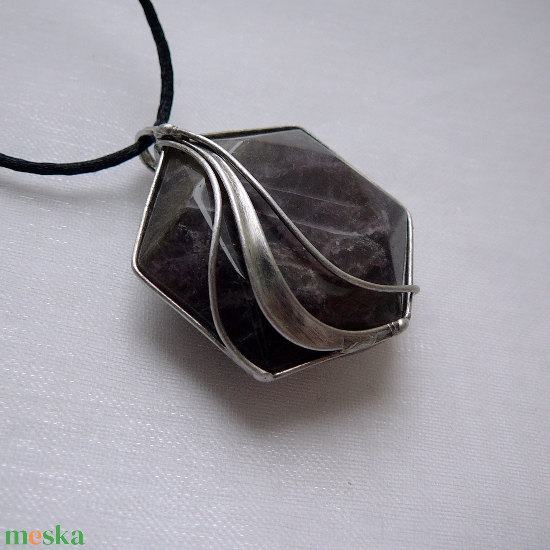 Ametiszt medál - ékszer - nyaklánc - medálos nyaklánc - Meska.hu