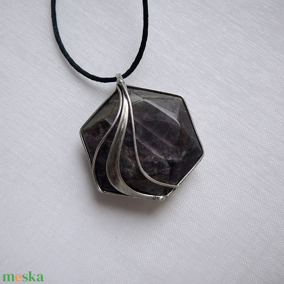 Ametiszt medál - ékszer - nyaklánc - medálos nyaklánc - Meska.hu