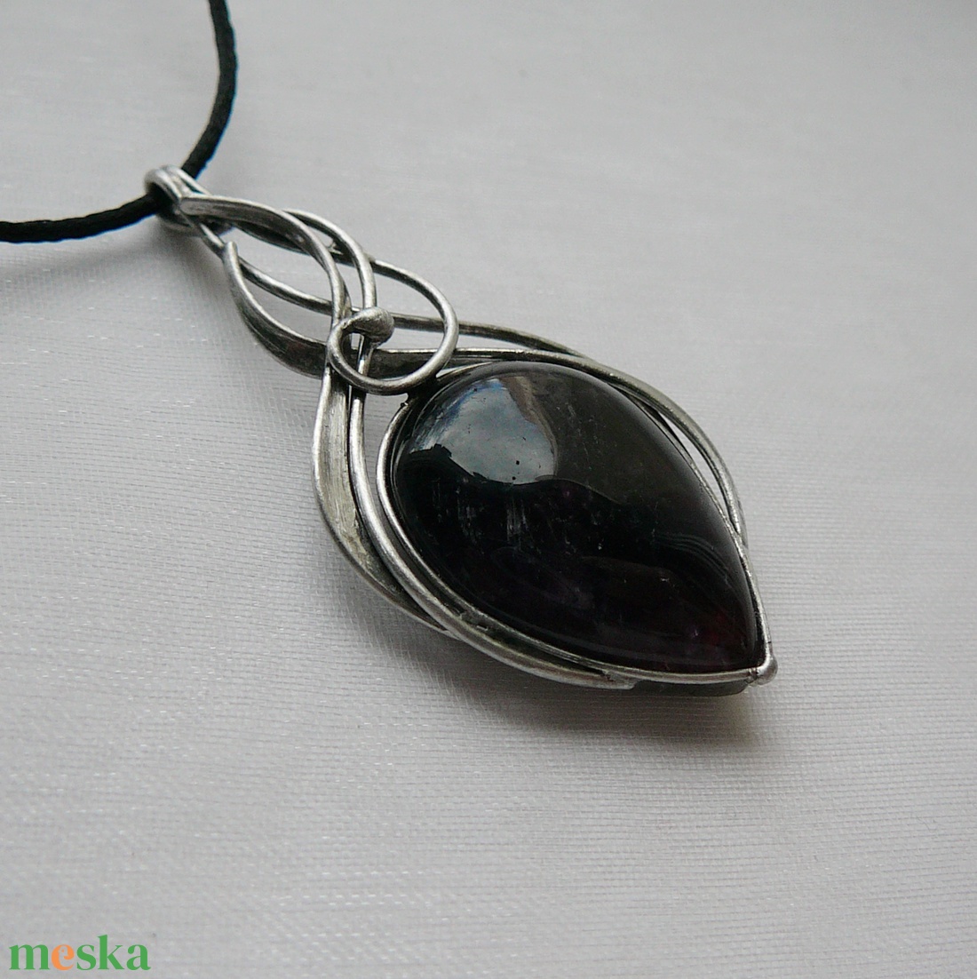 Ametiszt medál - ékszer - nyaklánc - medálos nyaklánc - Meska.hu
