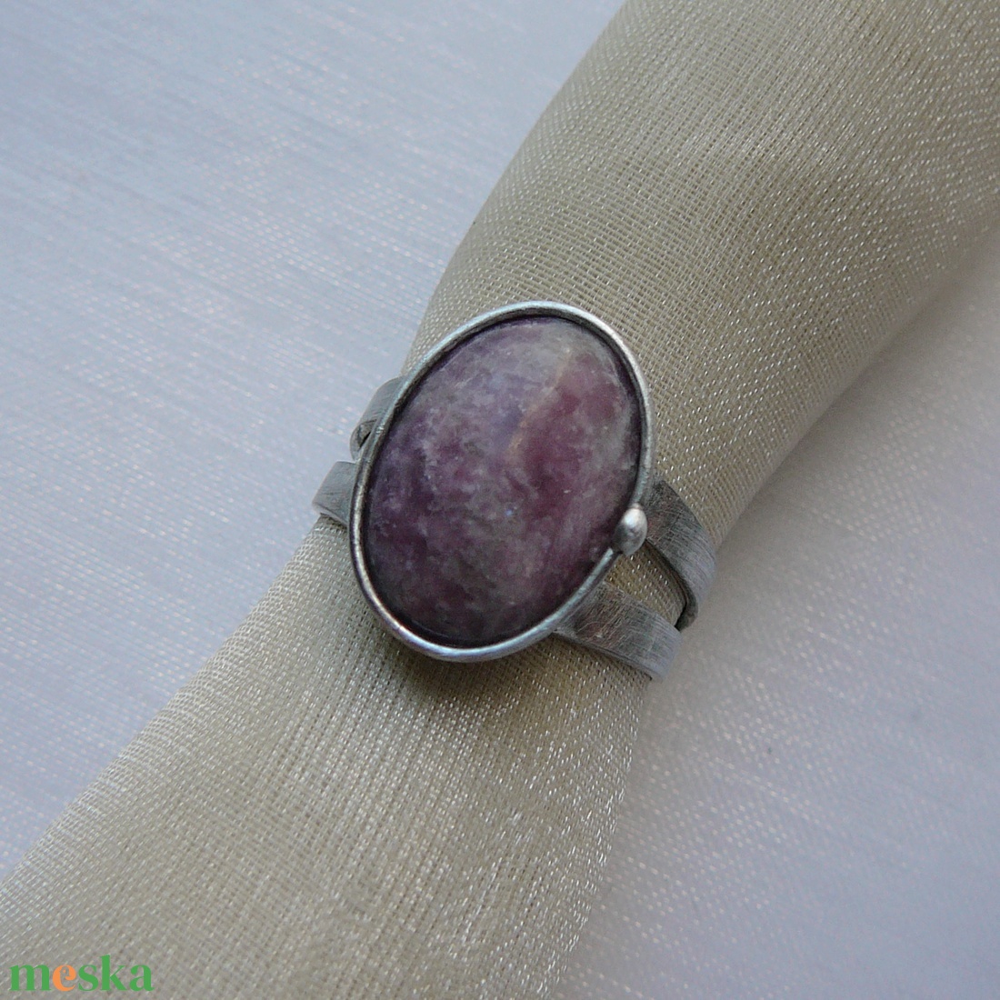 Lepidolit gyűrű - ékszer - gyűrű - statement gyűrű - Meska.hu