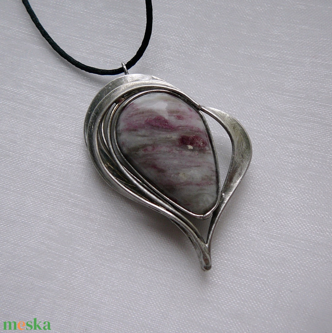 Rubellit szív medál - ékszer - nyaklánc - medálos nyaklánc - Meska.hu