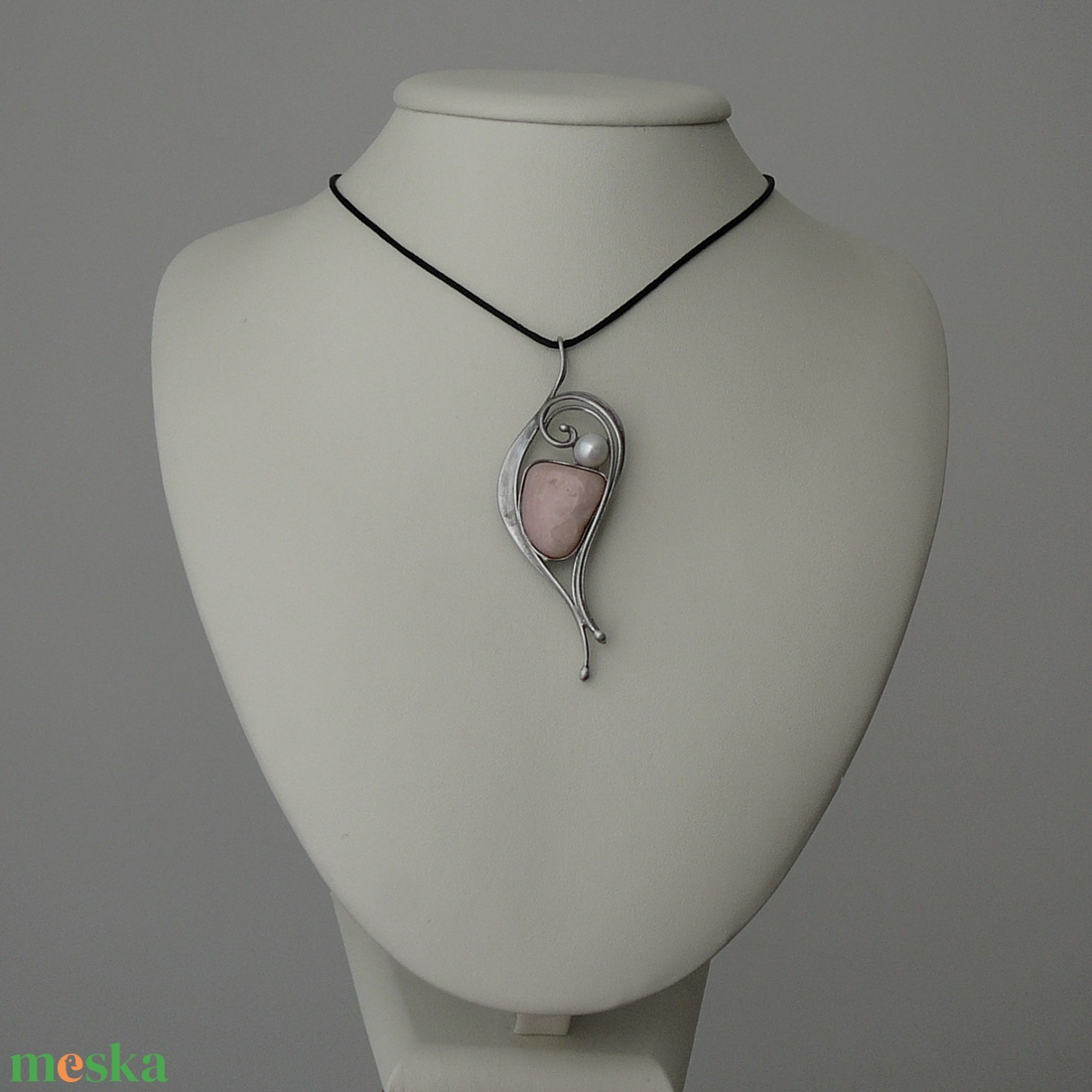 Rózsaszín opál medál - ékszer - nyaklánc - medálos nyaklánc - Meska.hu