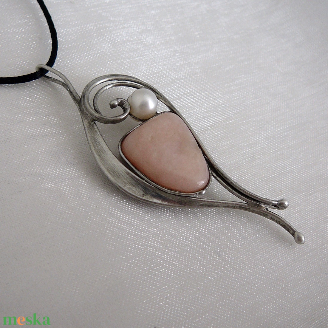 Rózsaszín opál medál - ékszer - nyaklánc - medálos nyaklánc - Meska.hu