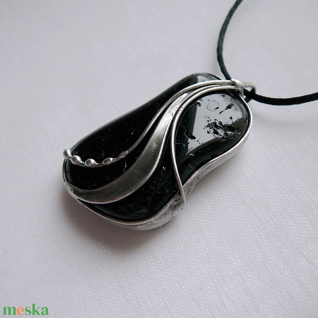 Fekete turmalin medál - ékszer - nyaklánc - medálos nyaklánc - Meska.hu