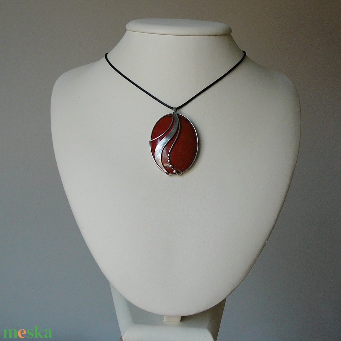 Vörös jáspis medál - ékszer - nyaklánc - medálos nyaklánc - Meska.hu