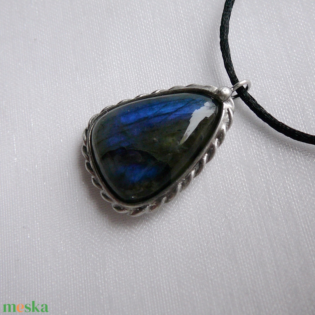 Labradorit medál - ékszer - nyaklánc - medál - Meska.hu