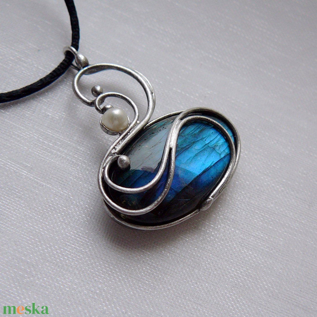 Labradorit medál - ékszer - nyaklánc - medál - Meska.hu