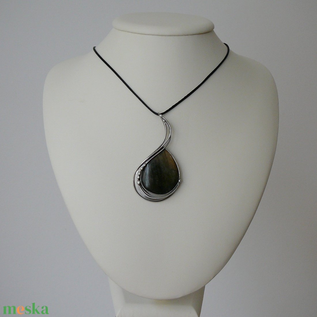 Labradorit medál - ékszer - nyaklánc - medál - Meska.hu