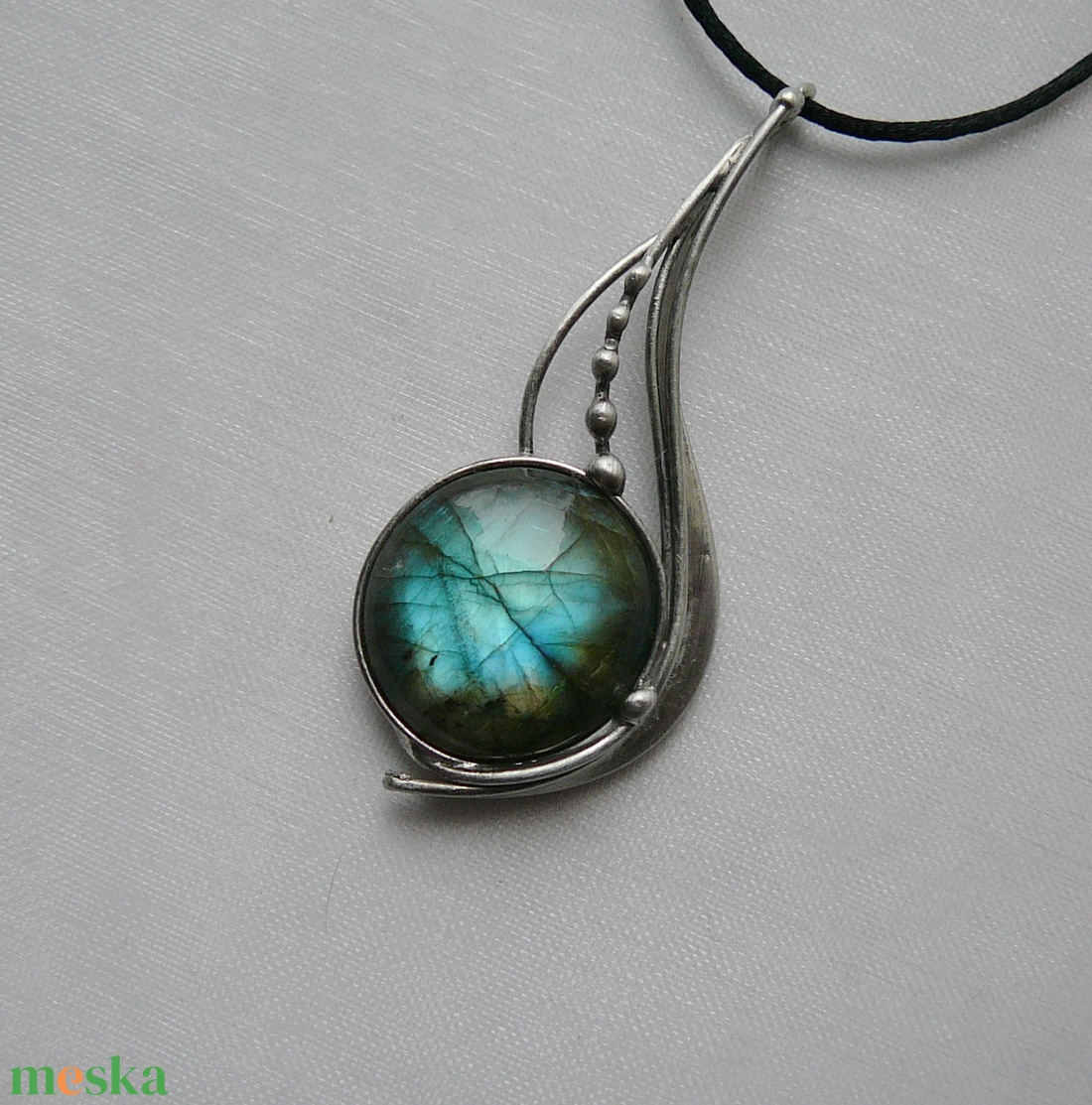 Labradorit medál - ékszer - nyaklánc - medál - Meska.hu
