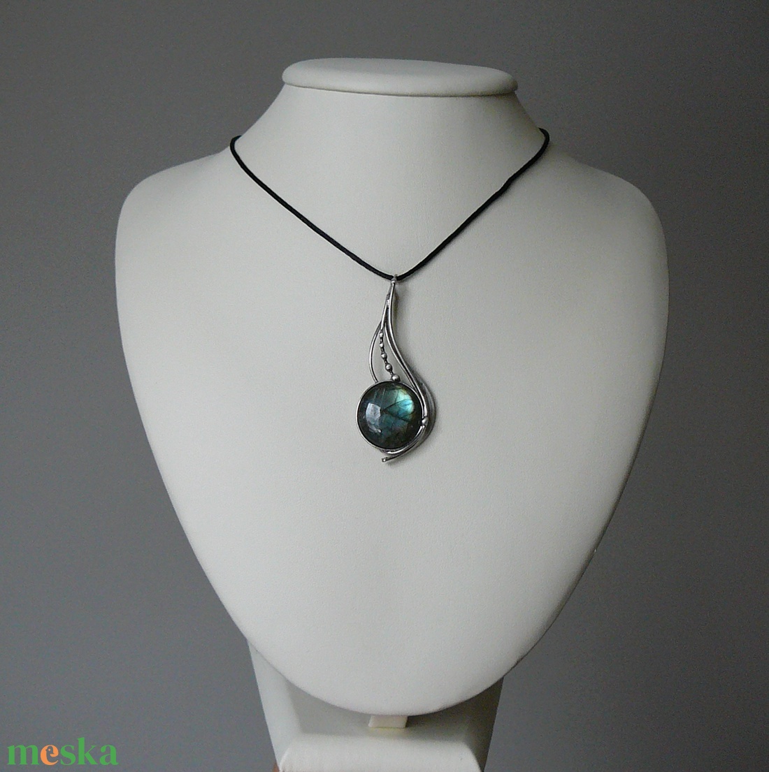 Labradorit medál - ékszer - nyaklánc - medál - Meska.hu