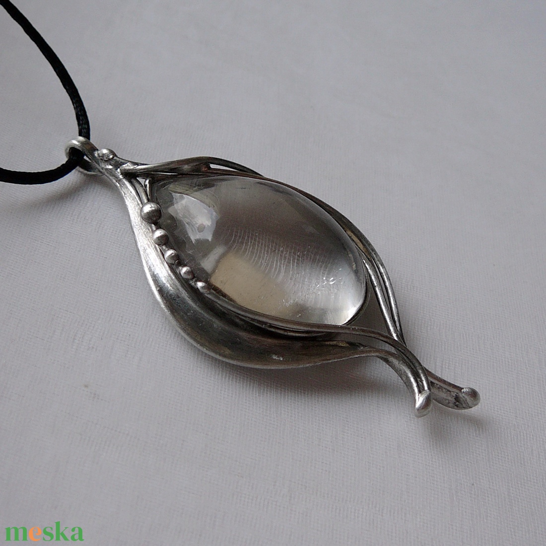 Hegyikristály medál - ékszer - nyaklánc - medálos nyaklánc - Meska.hu