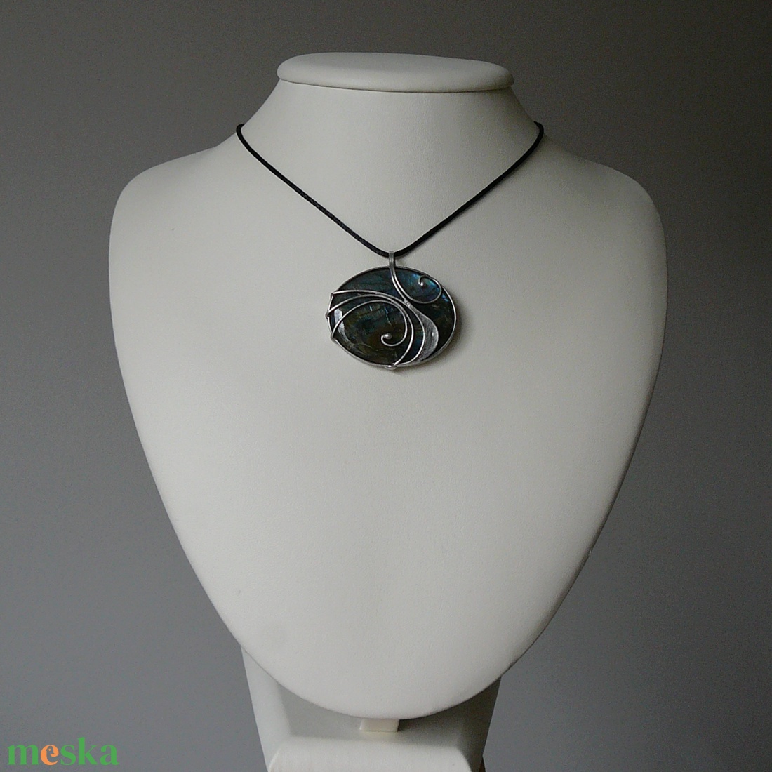 Labradorit medál - ékszer - nyaklánc - medál - Meska.hu