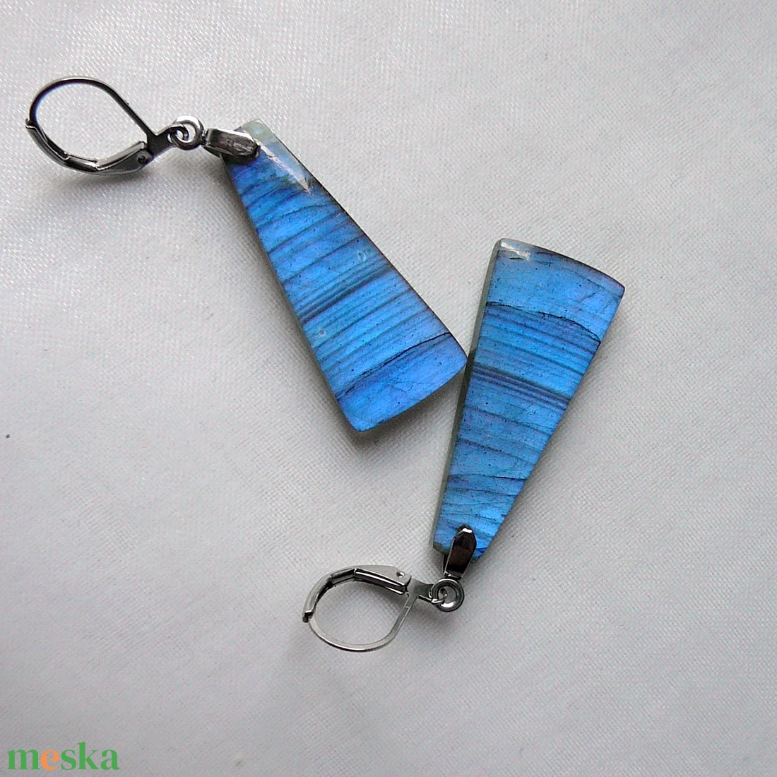 Labradorit fülbevaló - ékszer - fülbevaló - lógó csepp fülbevaló - Meska.hu