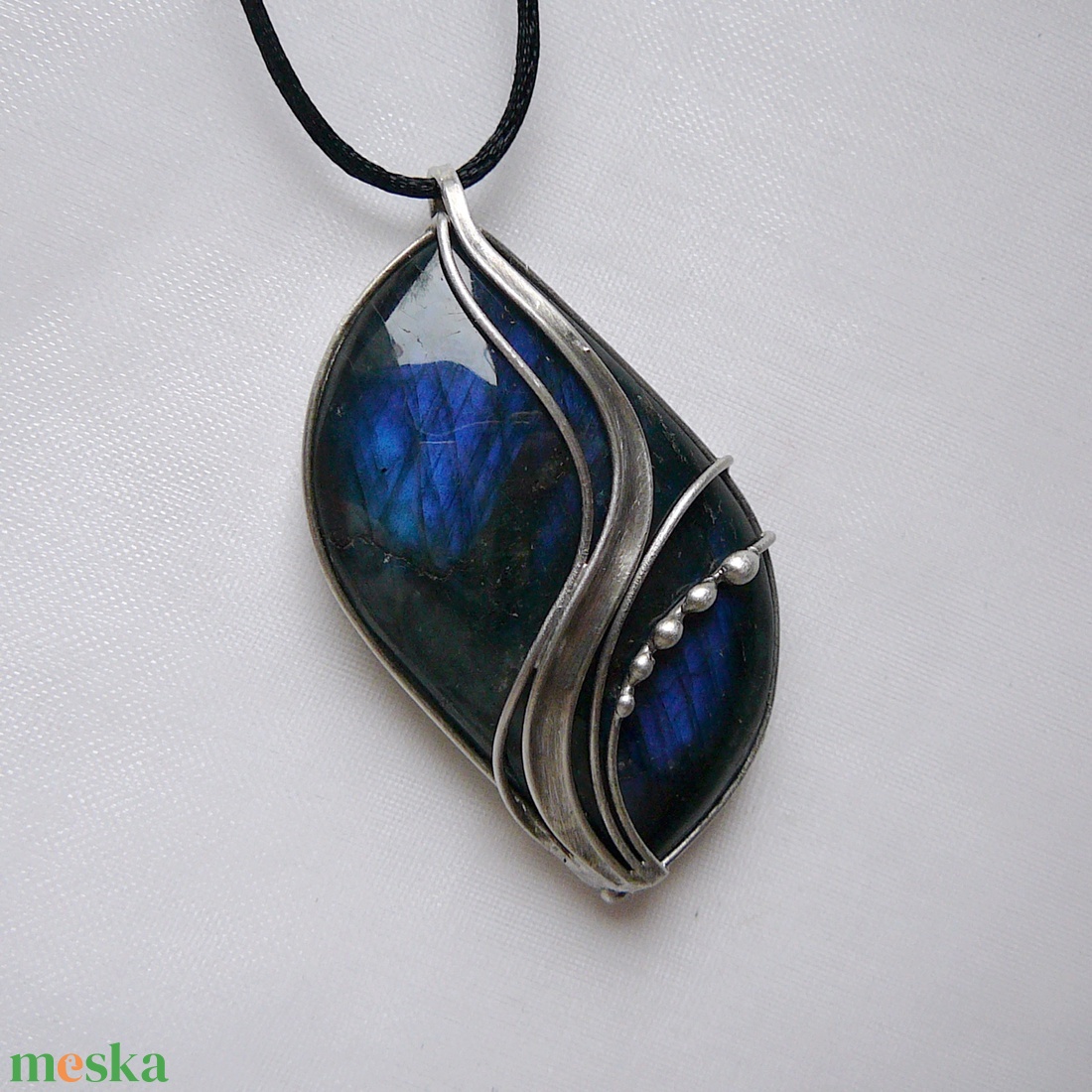 Labradorit medál - ékszer - nyaklánc - medál - Meska.hu