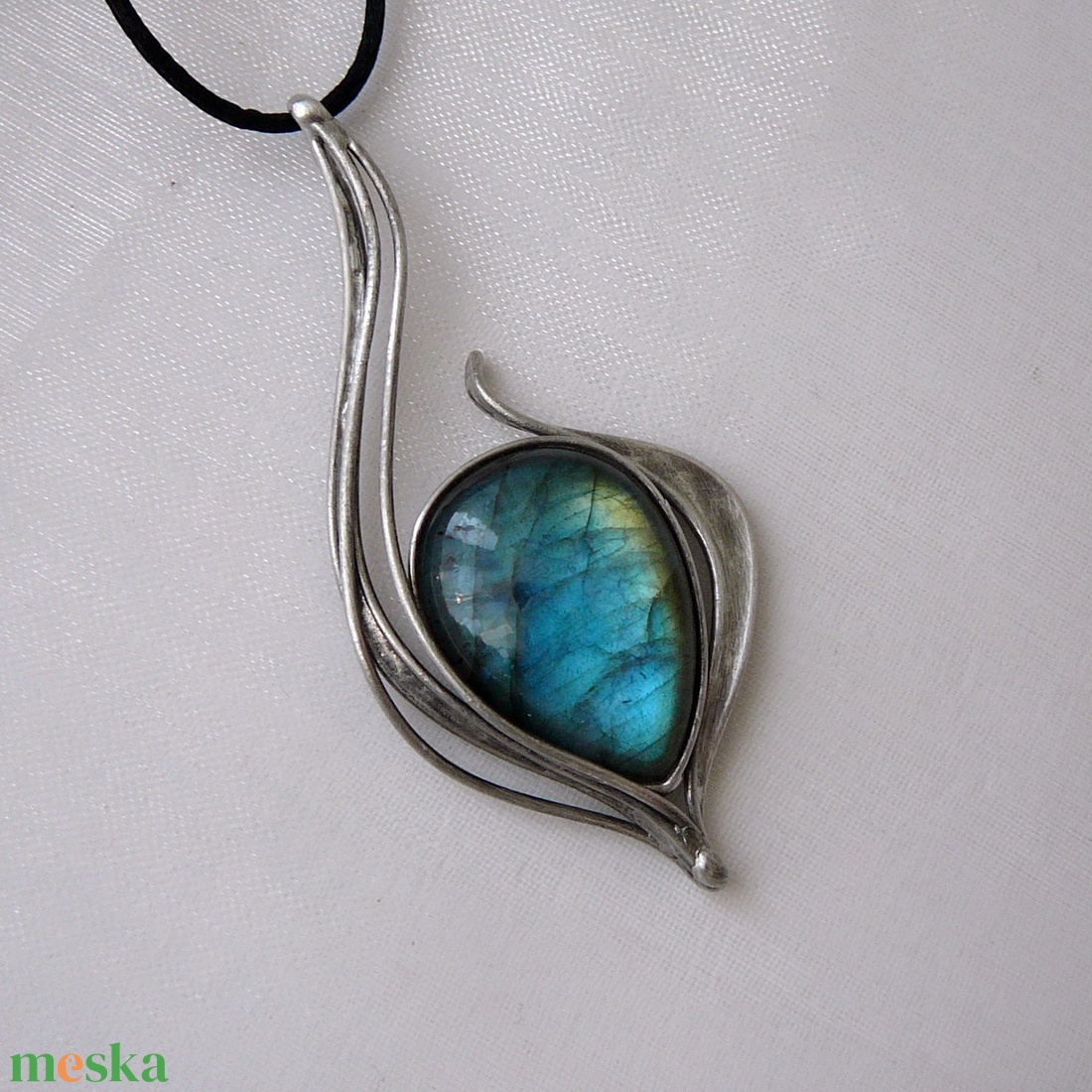 Labradorit medál - ékszer - nyaklánc - medál - Meska.hu