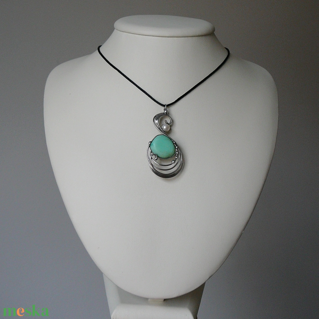 Krizopráz medál - ékszer - nyaklánc - medálos nyaklánc - Meska.hu